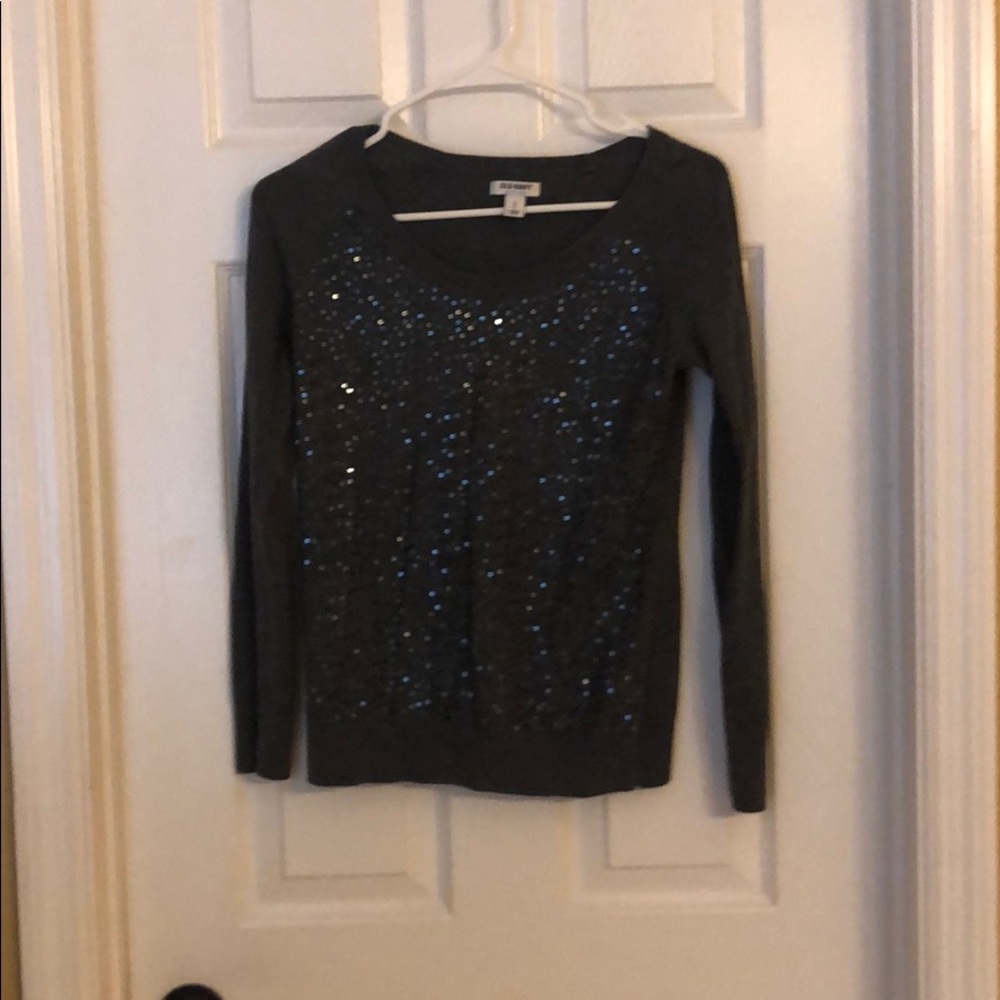 Long sleeve gray sequins sweater
